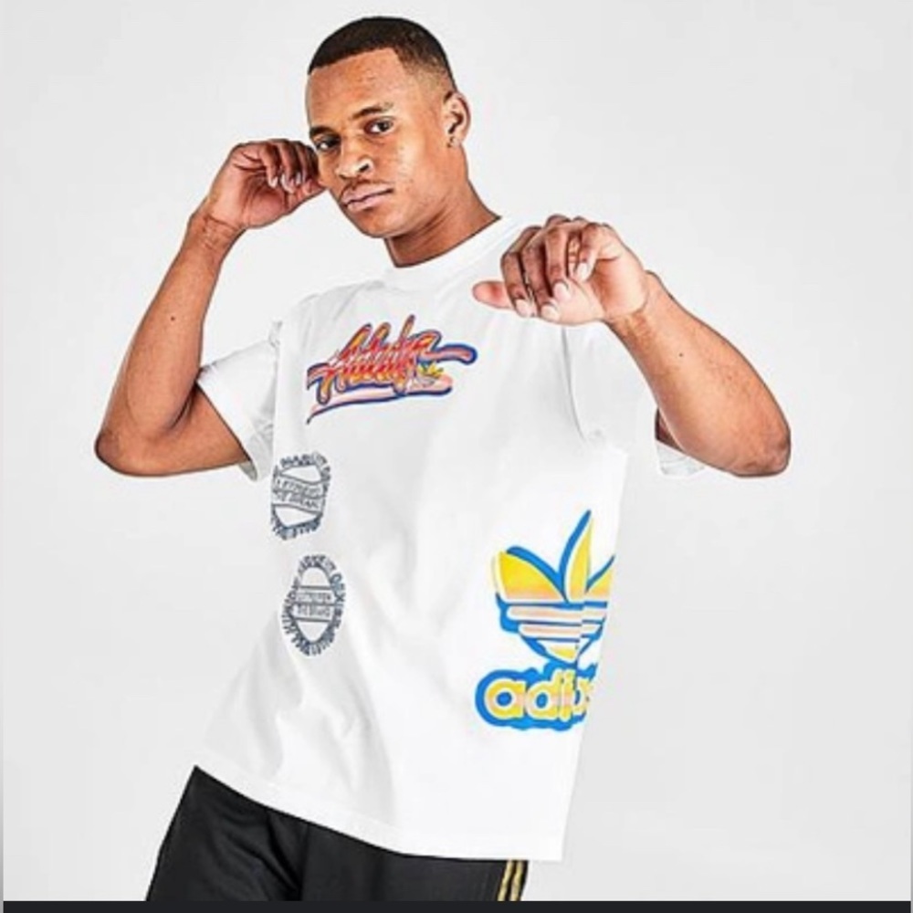 ❤️4 for $25❤️ Mens adidas top size medium